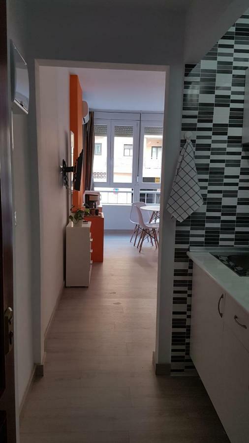 Apartamento Silvia Torremolinos Luaran gambar