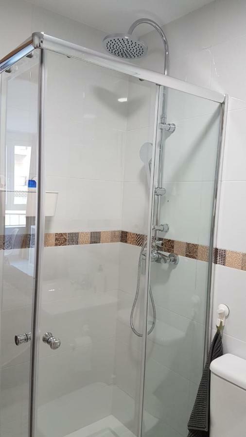 Apartamento Silvia Torremolinos Luaran gambar